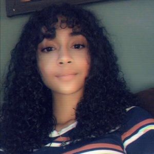 Meet your Posher, Kiara